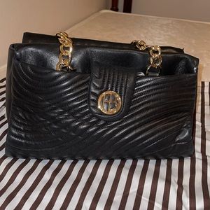 Henri Bendel bag